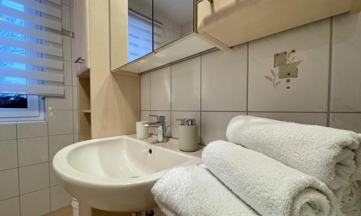 Ferienwohnung Britta Sellin  Екстериор снимка